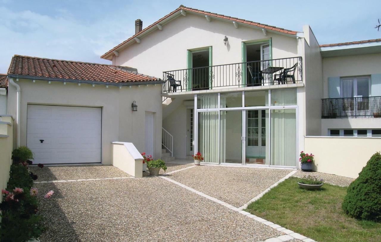 Amazing Apartment In Vaux Sur Mer With Wifi Esterno foto